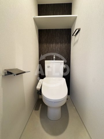 トイレ　エスリード大阪城EAST　トイレ