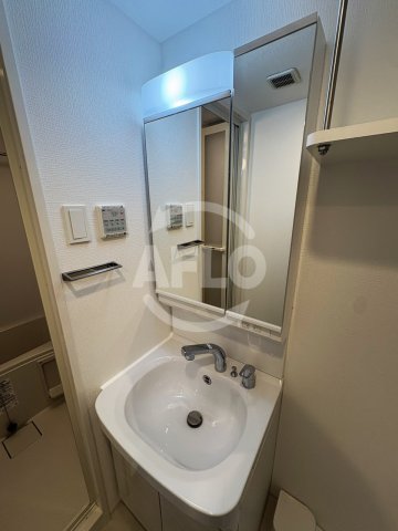 洗面設備　エスリード大阪城EAST　独立洗面脱衣所