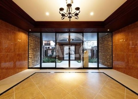 セキュリティ　グランカーサ難波元町　オートロック付き