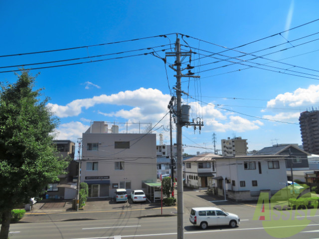 眺望　バルコニーからの眺めは解放感があって気持ちいいですね