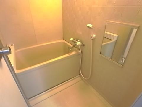 バス・シャワールーム　バス