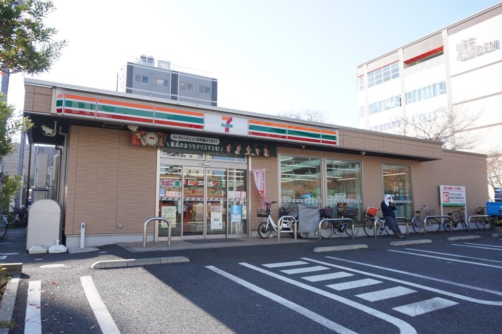 コンビニ　セブンイレブン 流山おおたかの森駅東口店（コンビニ）まで117m
