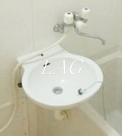 洗面設備　洗面台です。