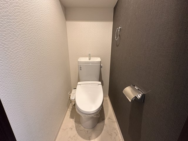 トイレ　同一タイプです。