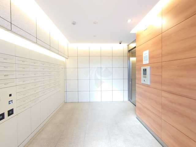 ロビー　クレヴィアリグゼ世田谷松陰神社前