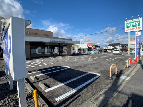 病院　おがきえ眼科クリニック（病院）まで290m