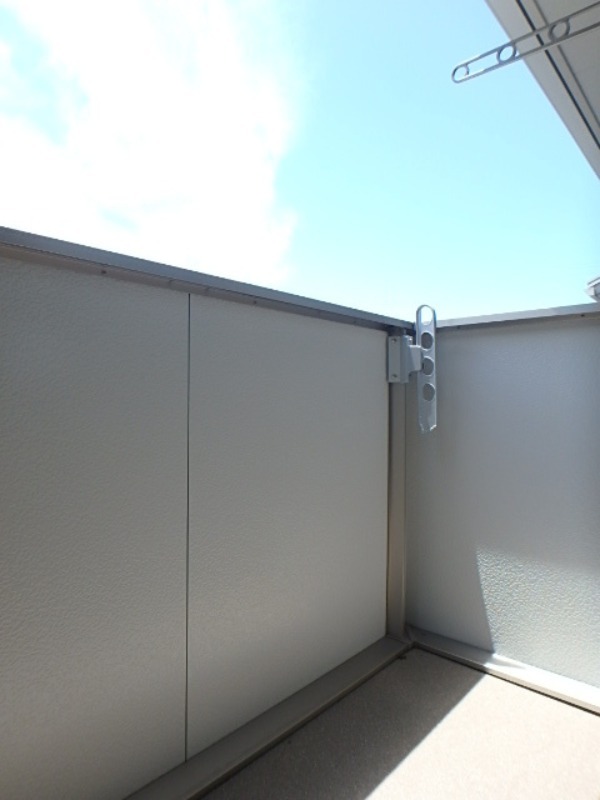 バルコニー　図面と現状に相違がある場合には現状を優先