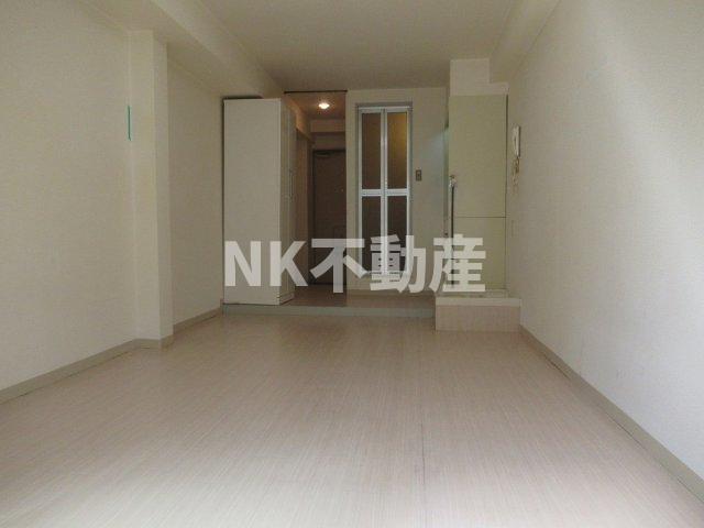 居室・リビング　広い洋室です