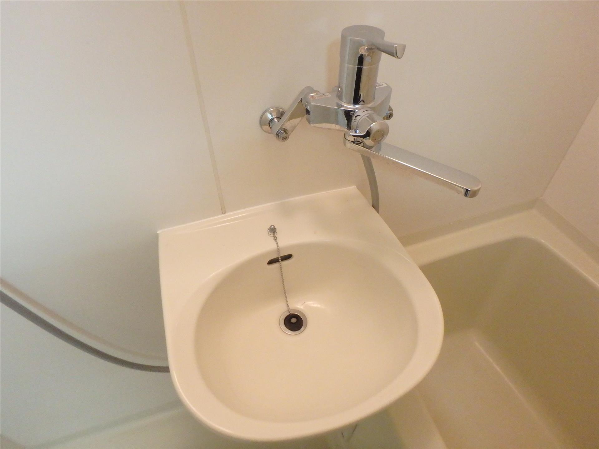 洗面設備　洗面ボウル付きです