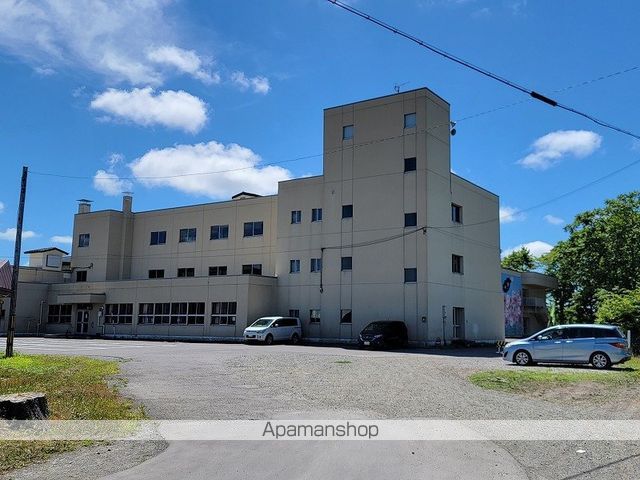 スーパー　イオン（スーパー）まで627m