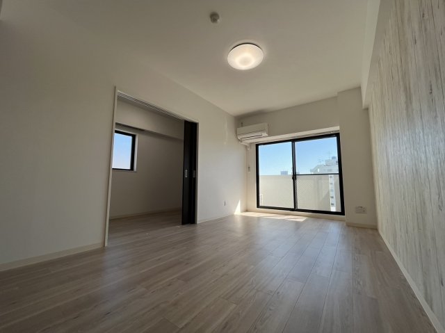 居室・リビング　GRANDUKE千代田regaria