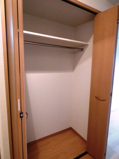 収納　クローゼット