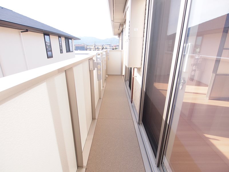 バルコニー　※別号室写真