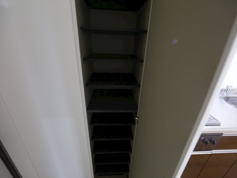 玄関　玄関　シューズボックス付（収納充実してます）