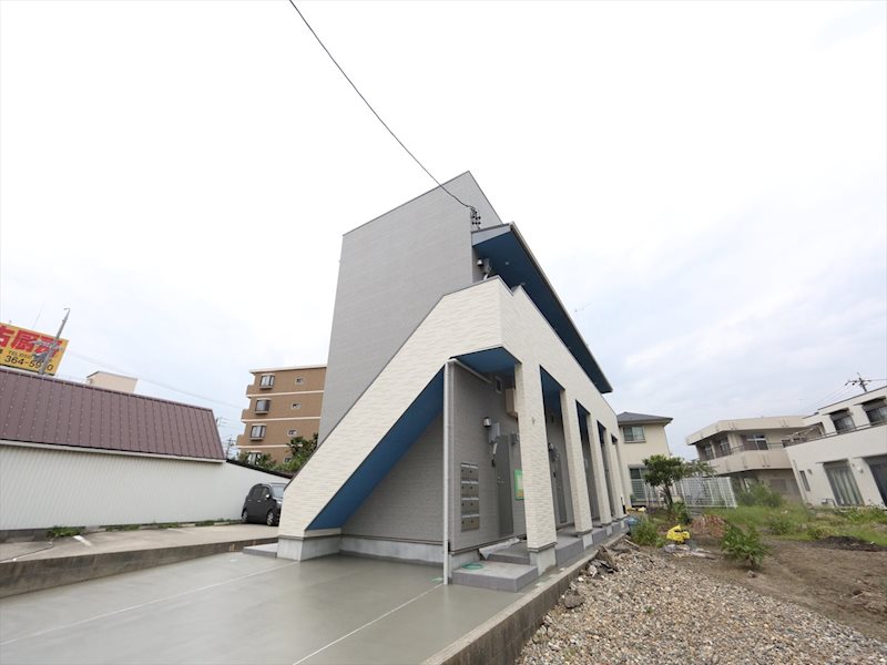 建物外観　外観　デザイナーズ　光インターネット無料