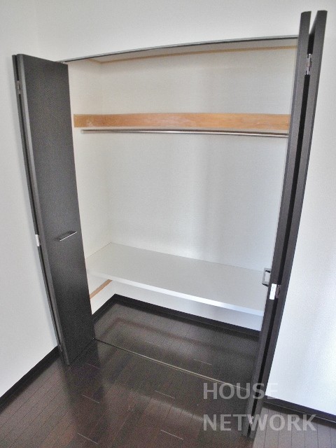 収納　西大路七条の分譲ファミリーマンションです。