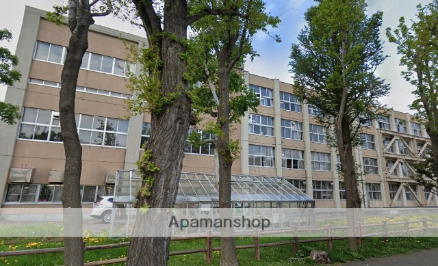 中学校　北栄中（中学校）まで431m