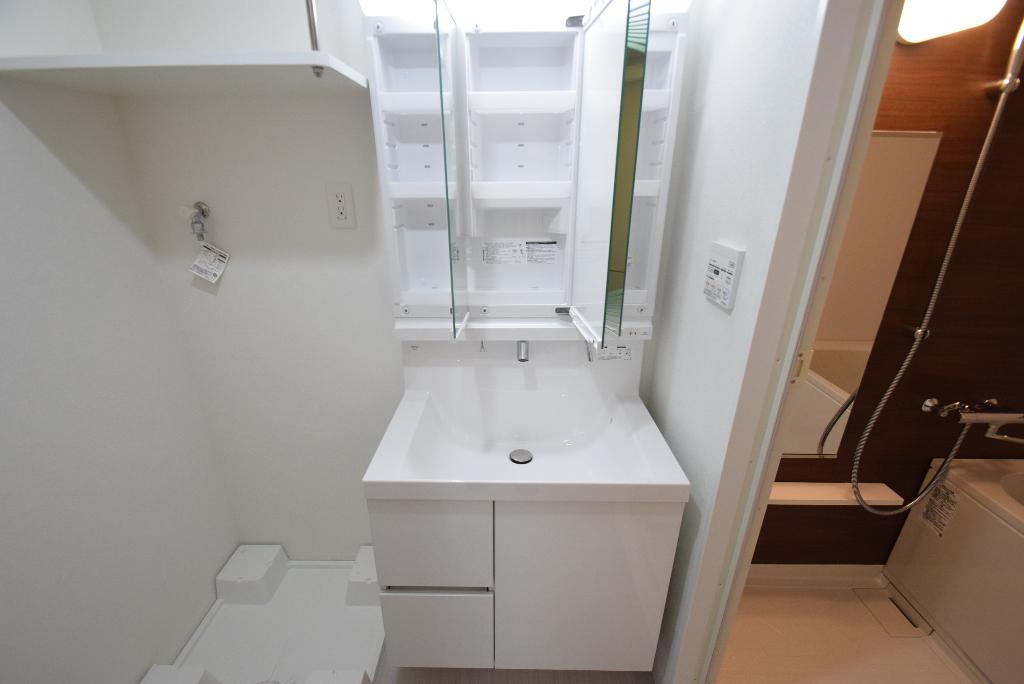 洗面設備　洗髪洗面化粧台