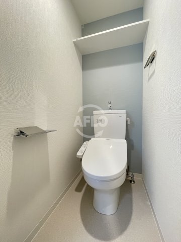 トイレ　エスリードレジデンス大阪本町　トイレ