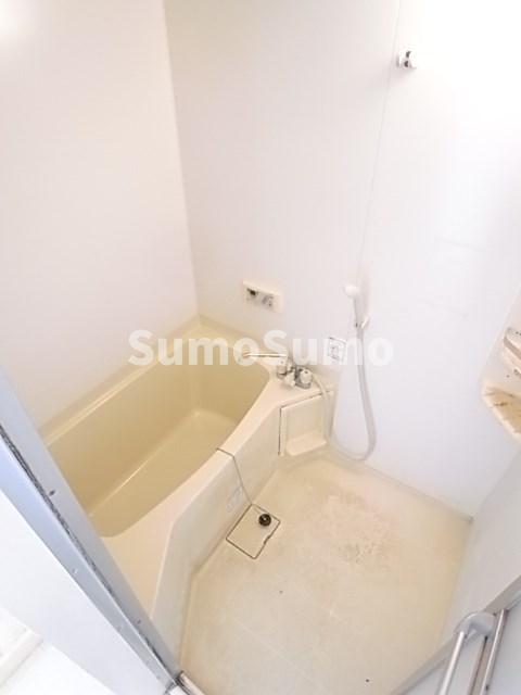 バス・シャワールーム　日々の疲れを癒すお風呂付です