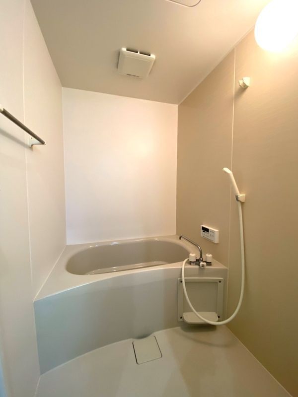 バス・シャワールーム　☆ゆったりくつろげるお風呂☆