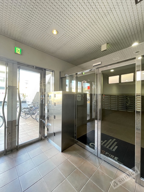 エントランス　光インターネットＷＩ－ＦＩ使い放題。