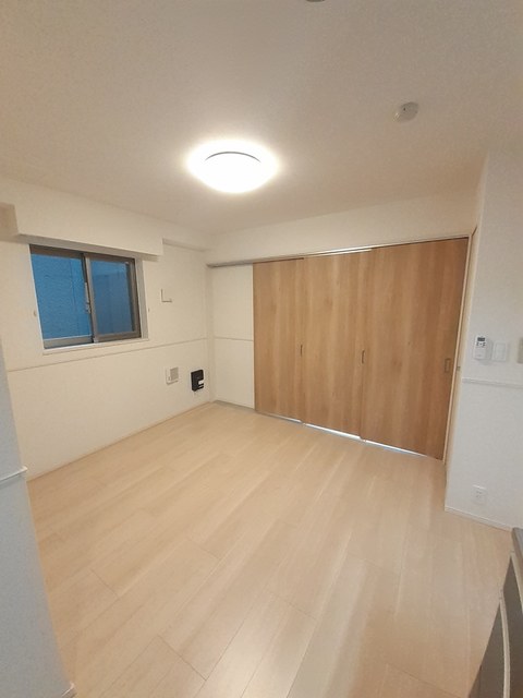 居室・リビング　こちらのリビングで趣味の時間をお楽しみください