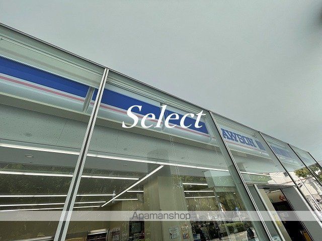 コンビニ　ローソン（コンビニ）まで106m