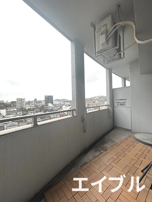 バルコニー　※写真は同型タイプ、現況優先。