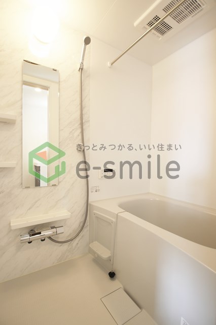 バス・シャワールーム　※参考イメージ　現況優先 ※同建築シリーズになります。