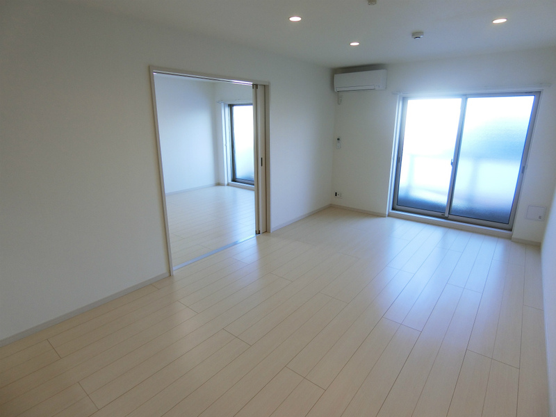 居室・リビング　使いやすい居間です