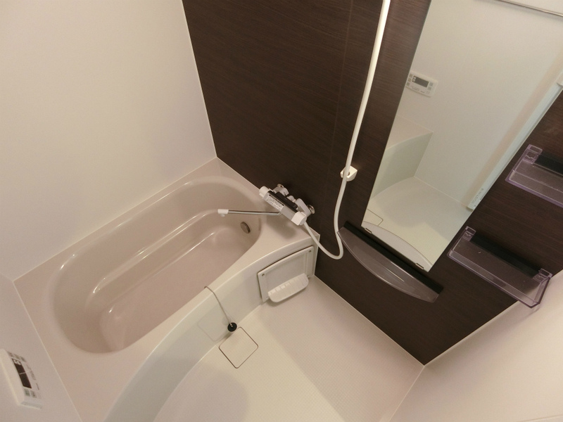 バス・シャワールーム　お風呂で日々の疲れを落としましょう