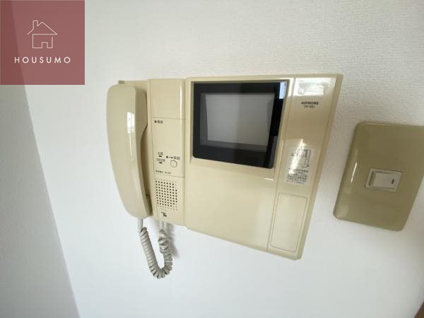 セキュリティ　モニター付きインターホンです