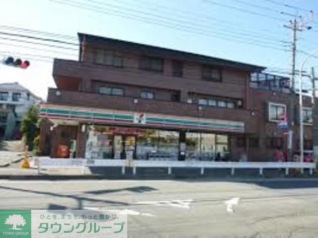 コンビニ　セブンイレブン藤沢善行店（コンビニ）まで620m