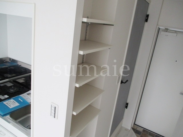 収納　棚がございます♪