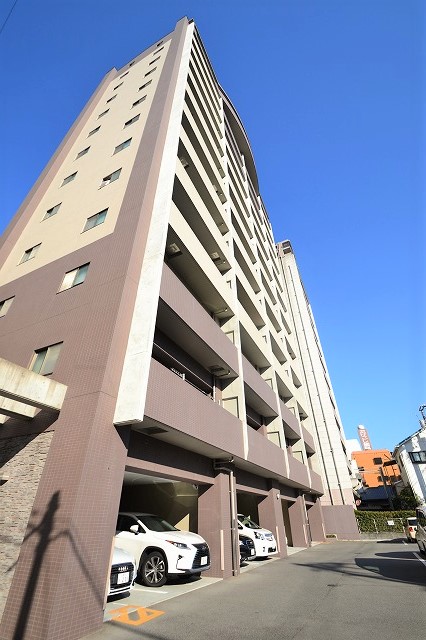 建物外観　上質なエントランス