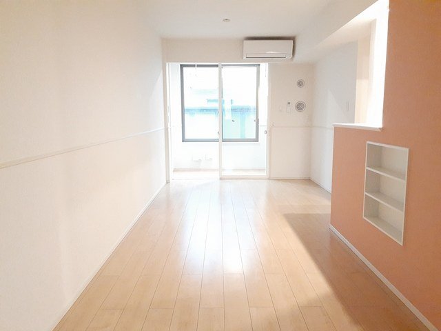 居室・リビング　ゆったりとしたリビングです