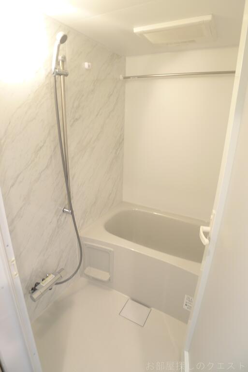 バス・シャワールーム　（写真は同タイプ）