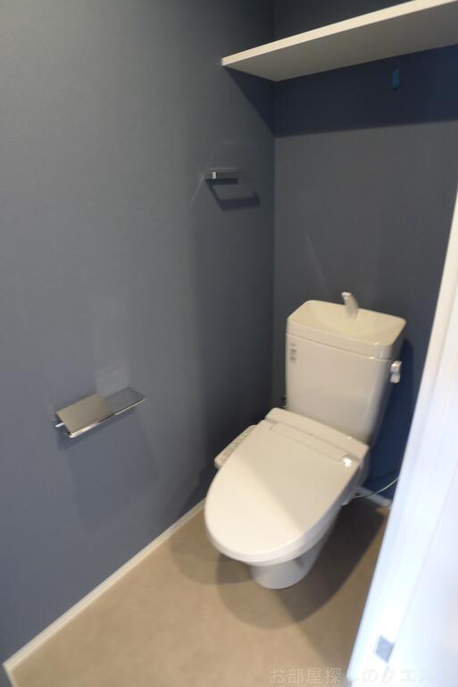 トイレ　（写真は同タイプ）