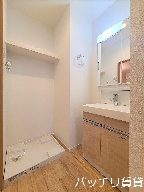 洗面設備　画像は同シリーズ参考画像の為、現況を優先いたします。