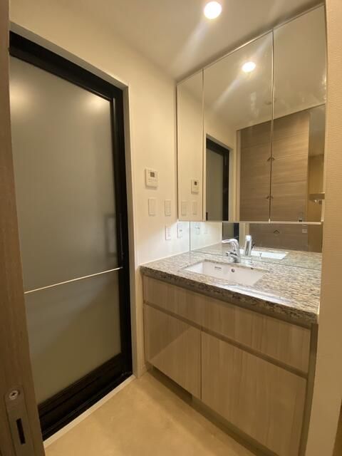 洗面設備　※別室参考写真