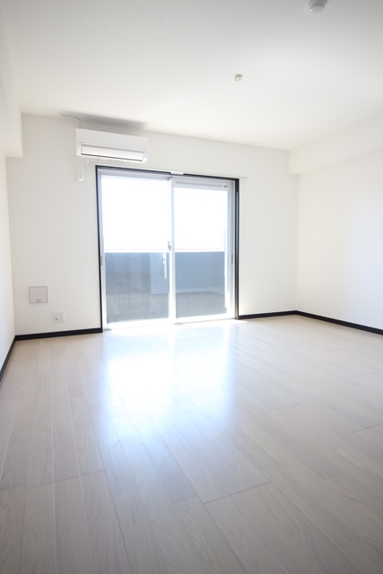 その他部屋・スペース　☆１３．５帖の洋室☆