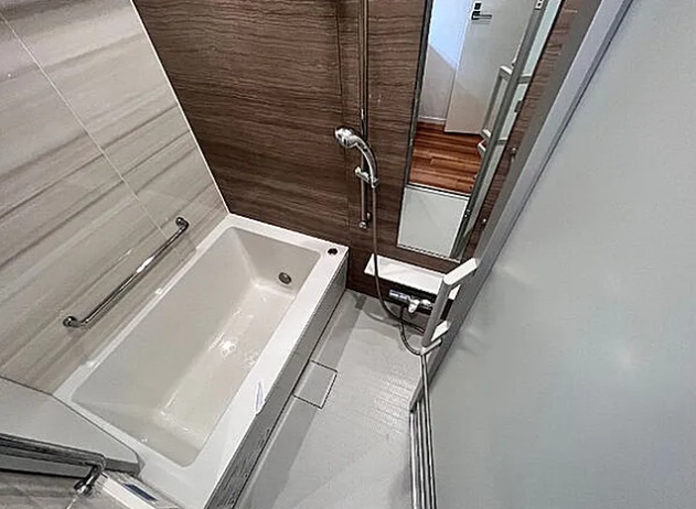 バス・シャワールーム　別部屋参考写真