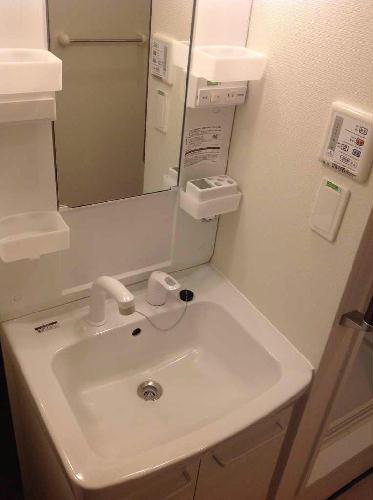 洗面設備　独立洗面台あり