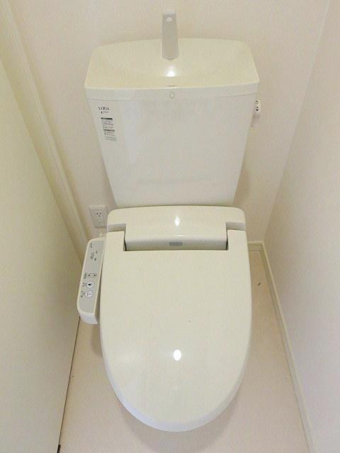 トイレ　同仕様参考写真