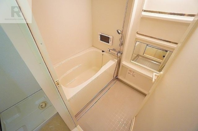 バス・シャワールーム　ＴＶ付き♪