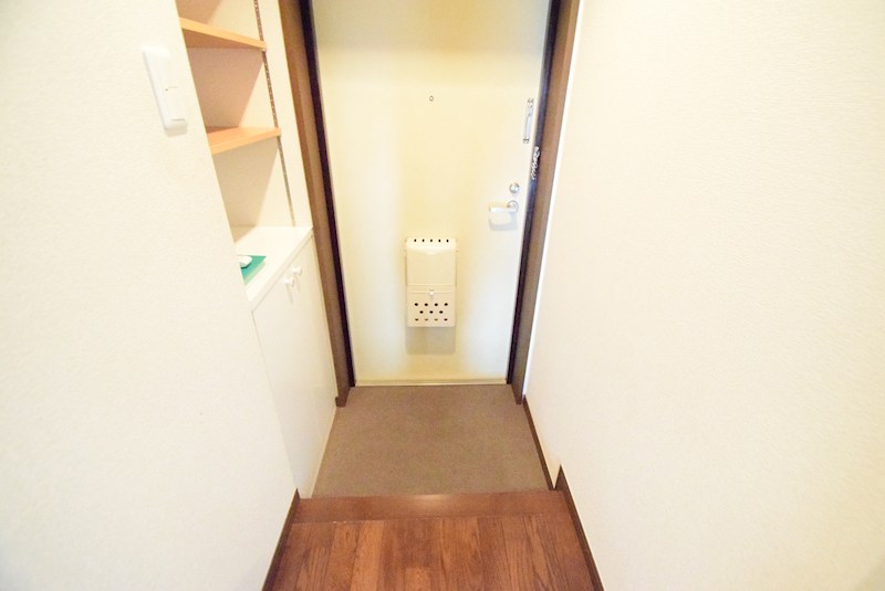 玄関　別部屋参照