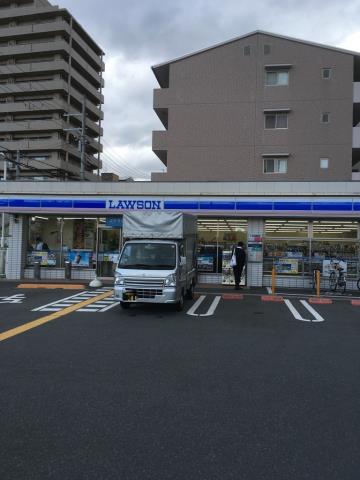 コンビニ　ローソン（コンビニ）まで478m