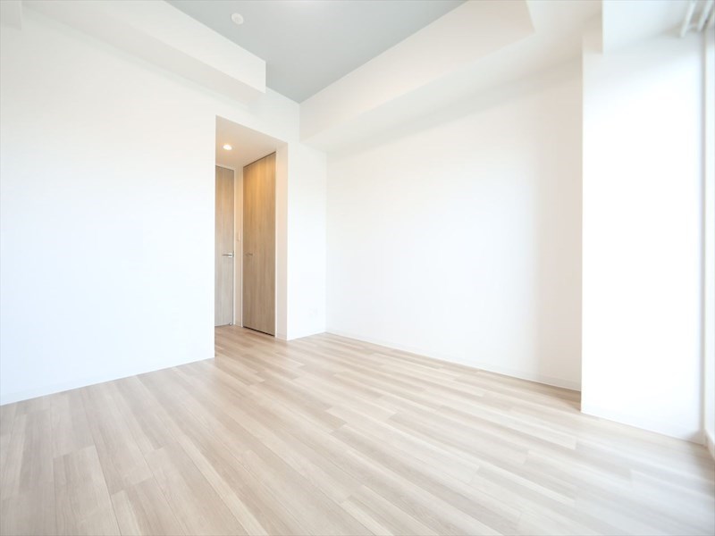 居室・リビング　洋室7.6帖　クローゼット付（収納充実してます）