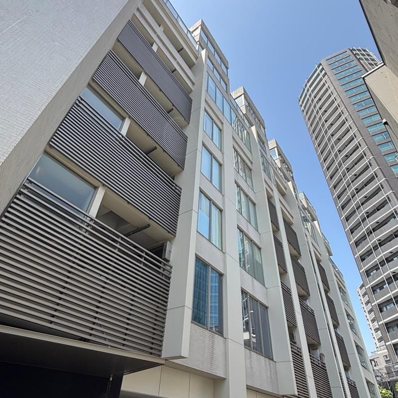 建物外観　落ち着いた雰囲気の外観です